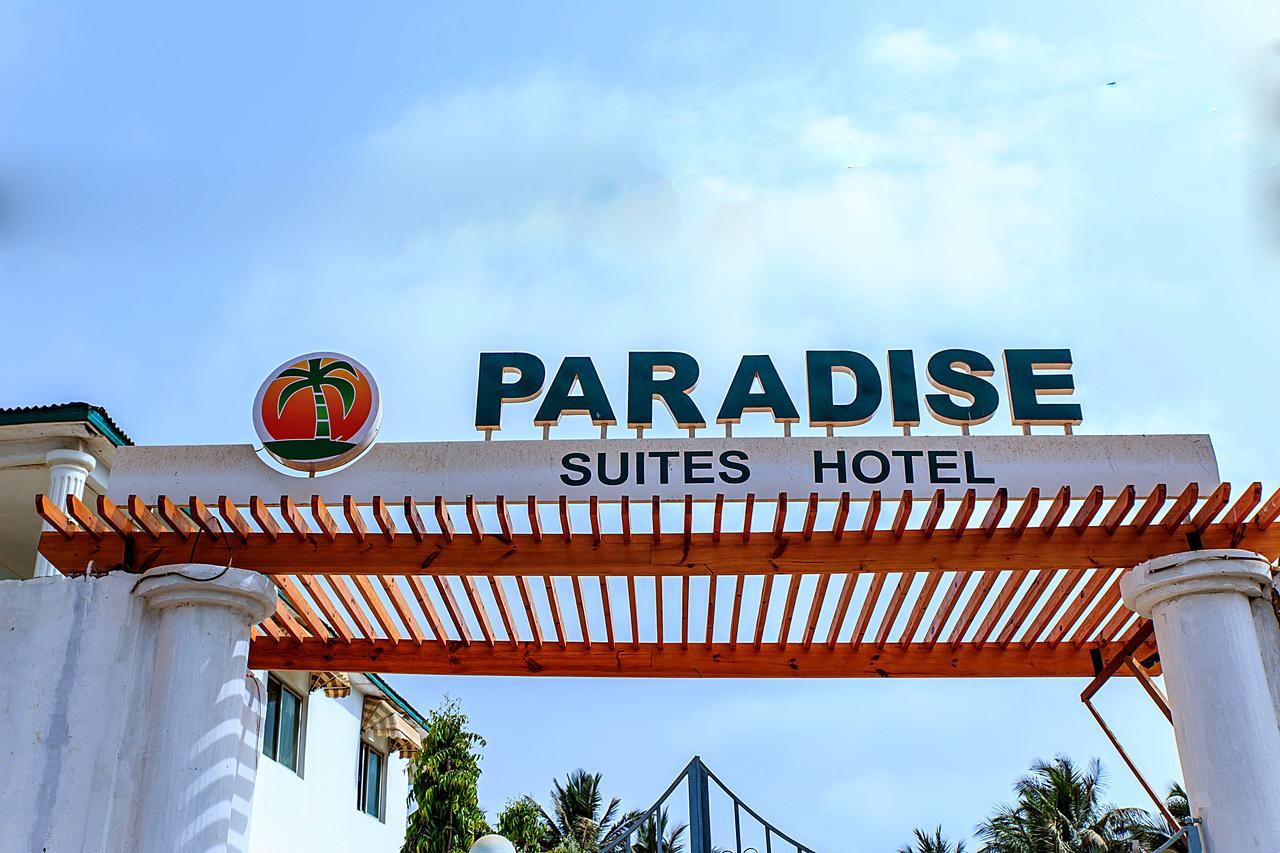 Paradise Suites Hotel เซเรคุงดา ภายนอก รูปภาพ
